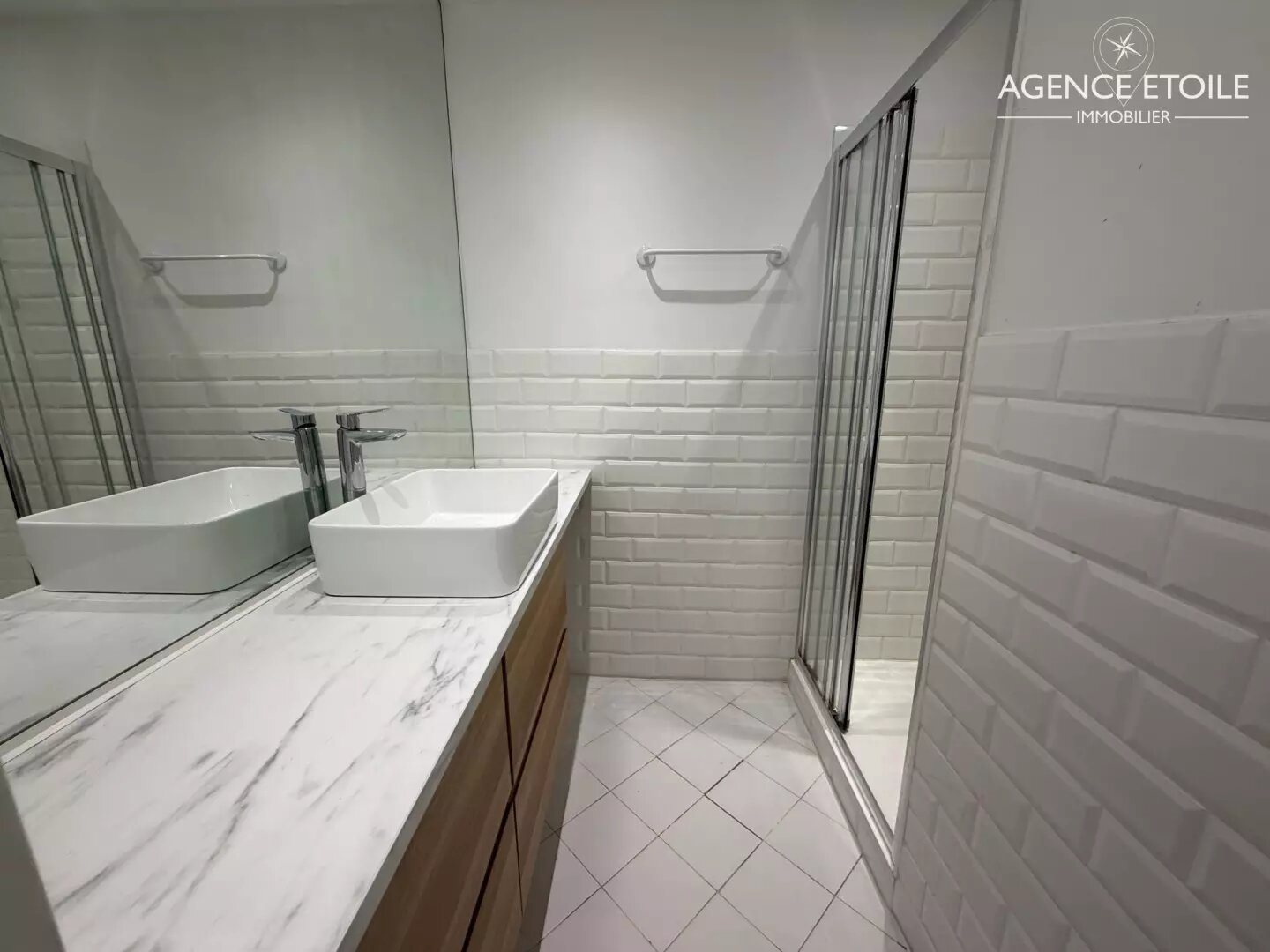 Appartement à louer, 56m², Marseille 8ème