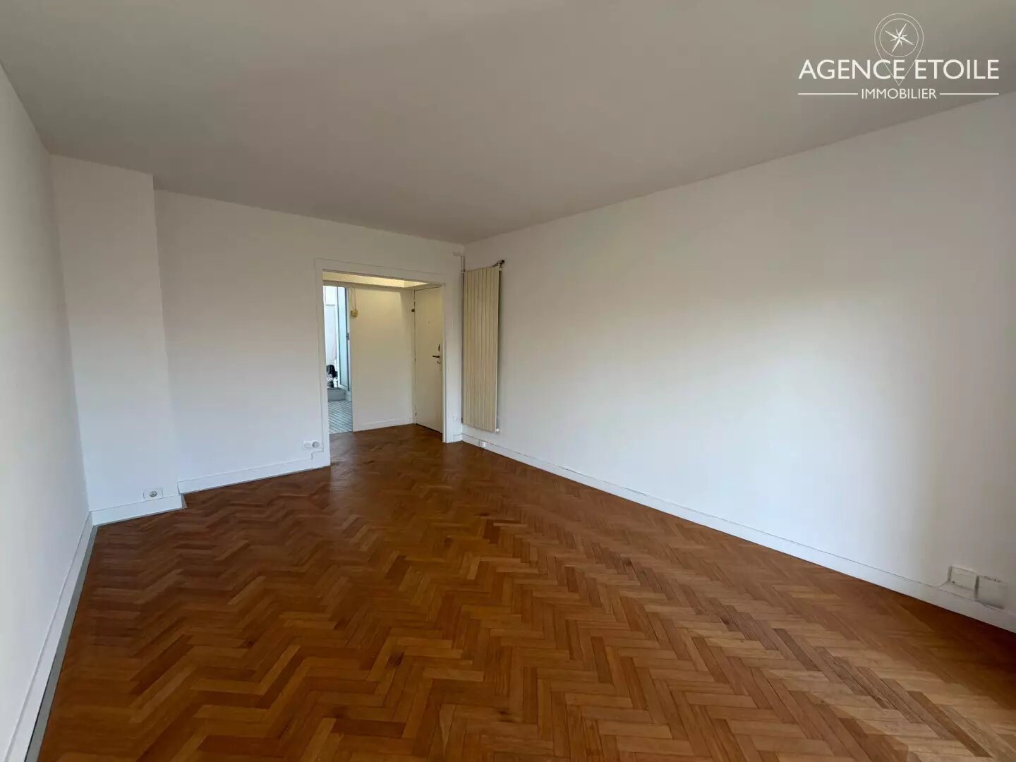 Appartement à louer, 56m², Marseille 8ème