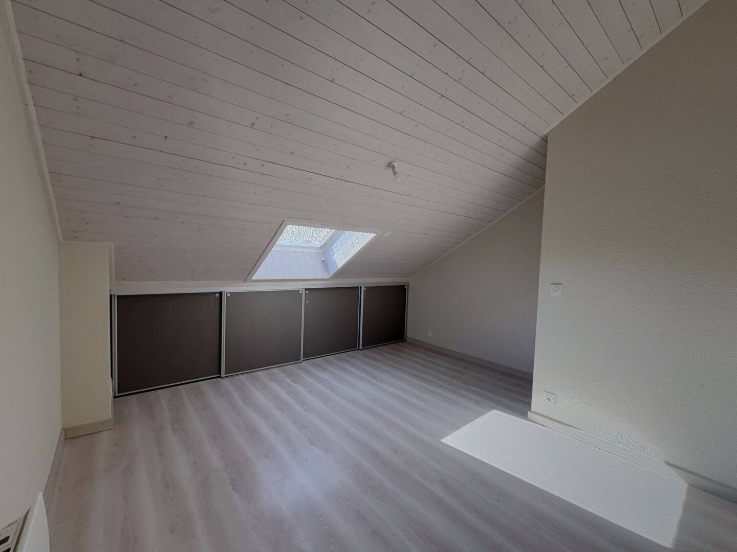 Appartement à louer, 90m², Sciez