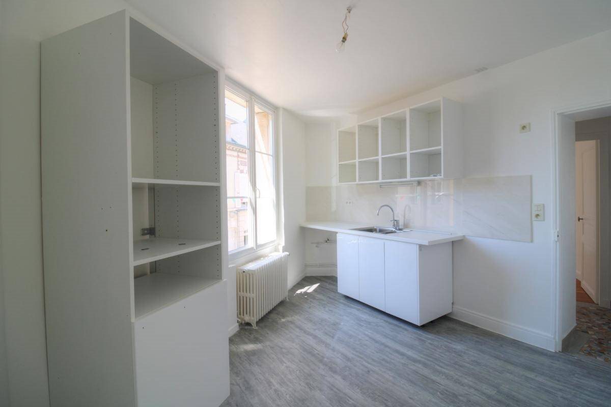 Appartement à louer, 64m², Châtillon-Coligny