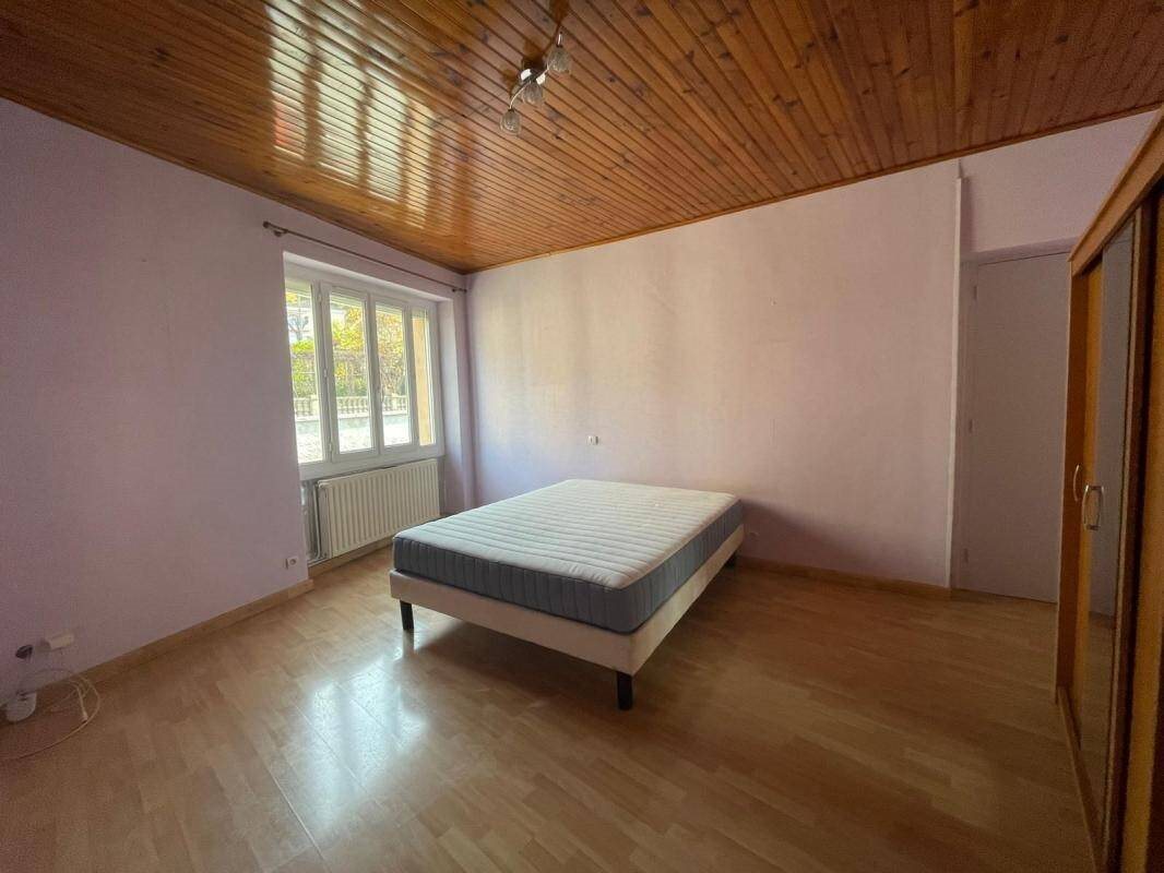 Maison à louer, 112m², Saint-Just-Saint-Rambert