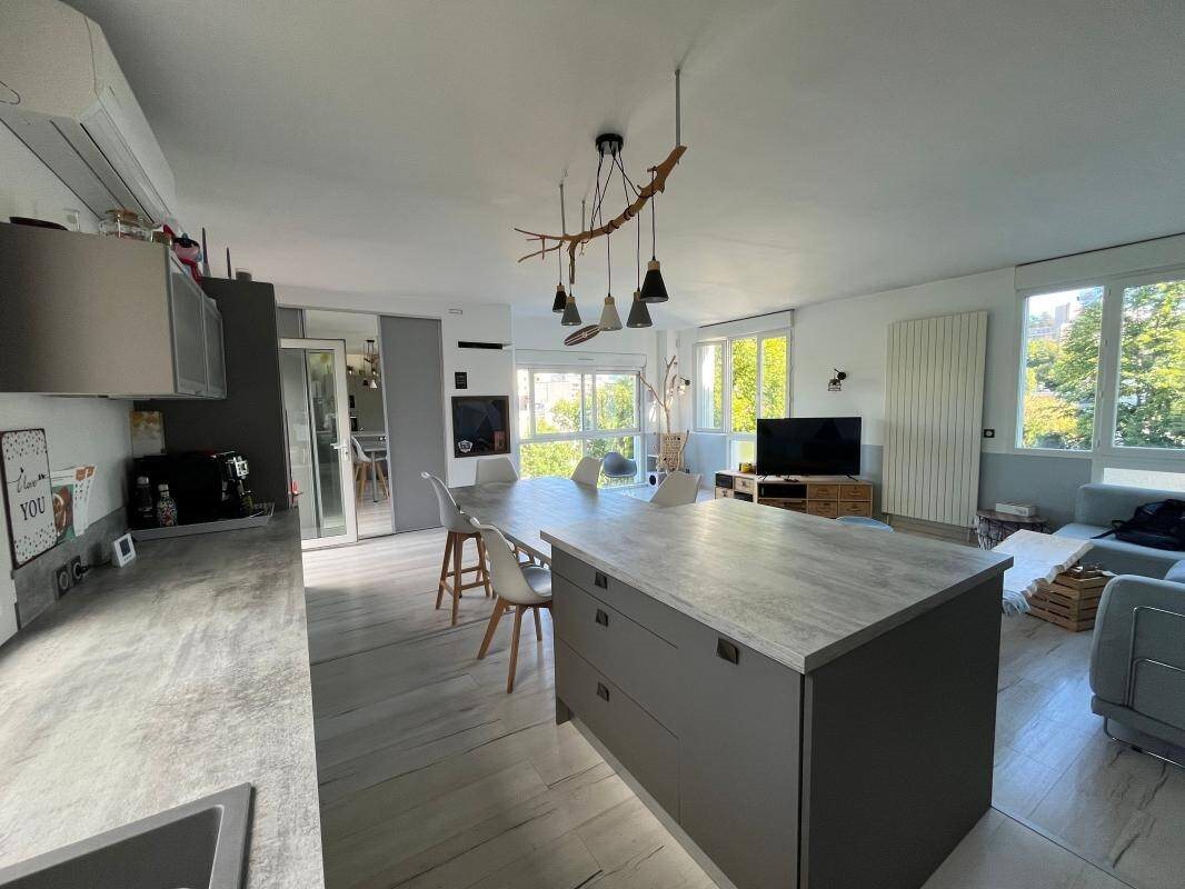 Appartement à vendre, 103m², Saint-Etienne