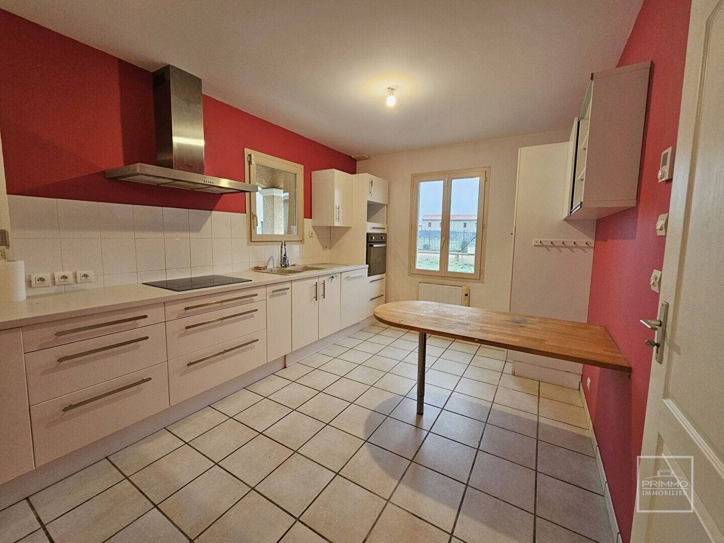 Maison à louer, 106m², Montanay