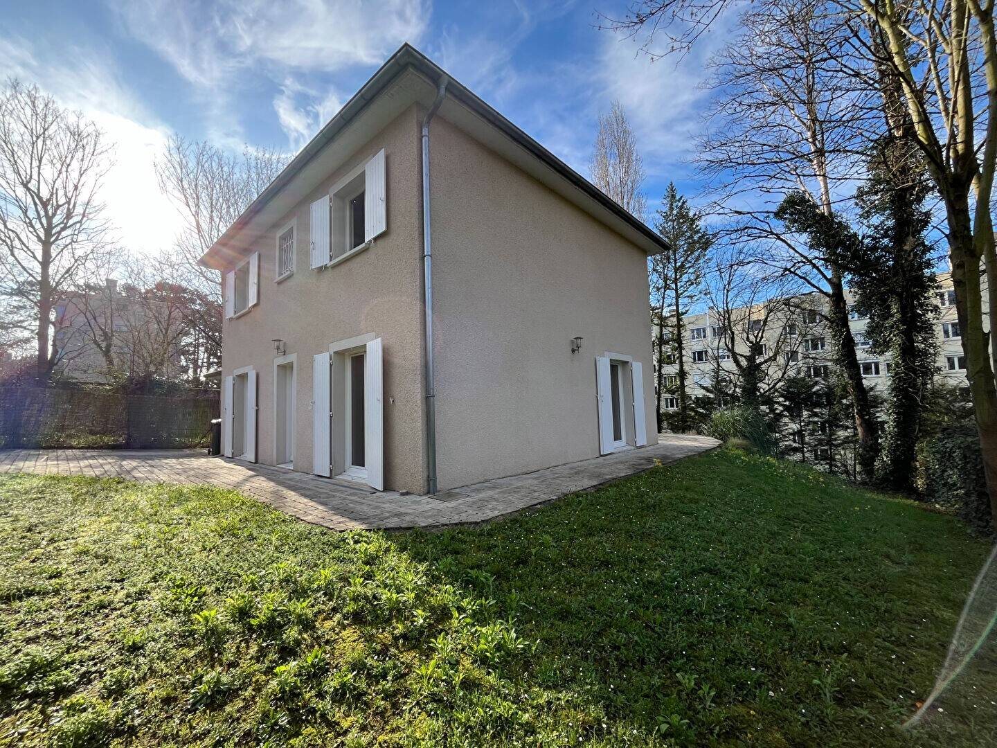 Maison à louer, 123m², Fontaines-sur-Saône