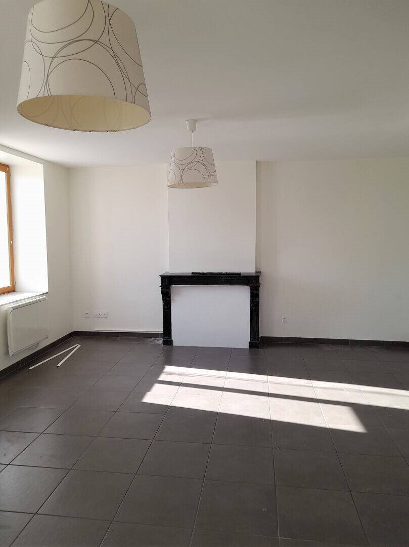 Appartement à louer, 107m², Neuville-sur-Saône