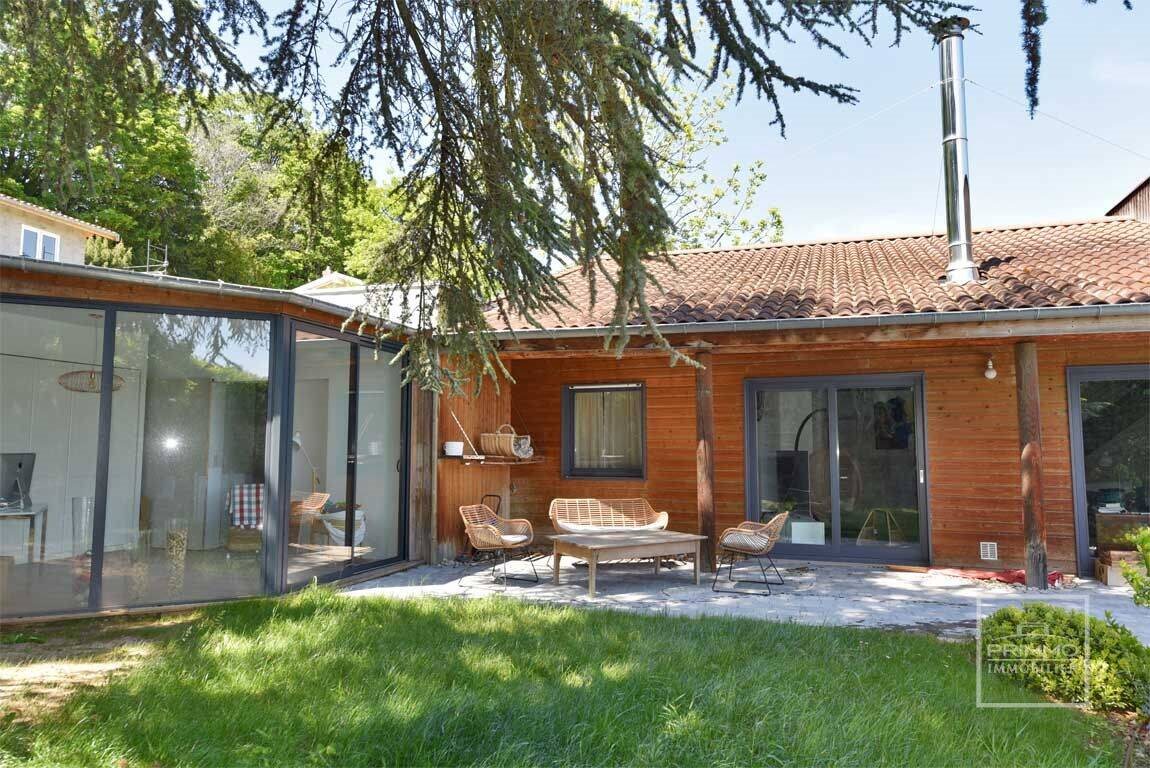 Maison à louer, 245m², Saint-Cyr-au-Mont-d'Or