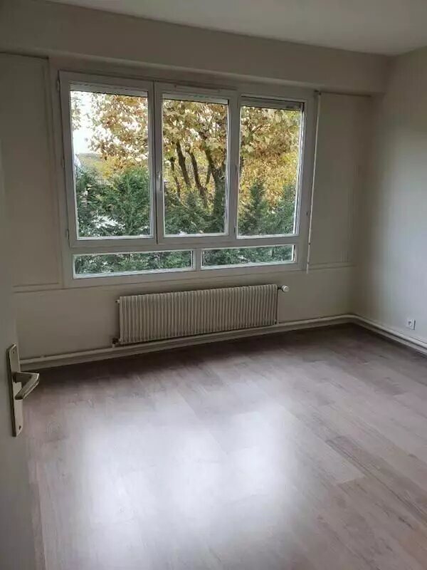 Appartement à louer, 74m², Neuville-sur-Saône