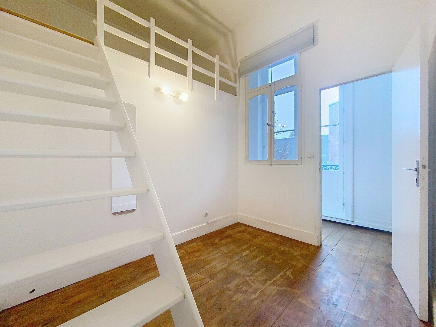 Appartement à louer, 55m², Lille