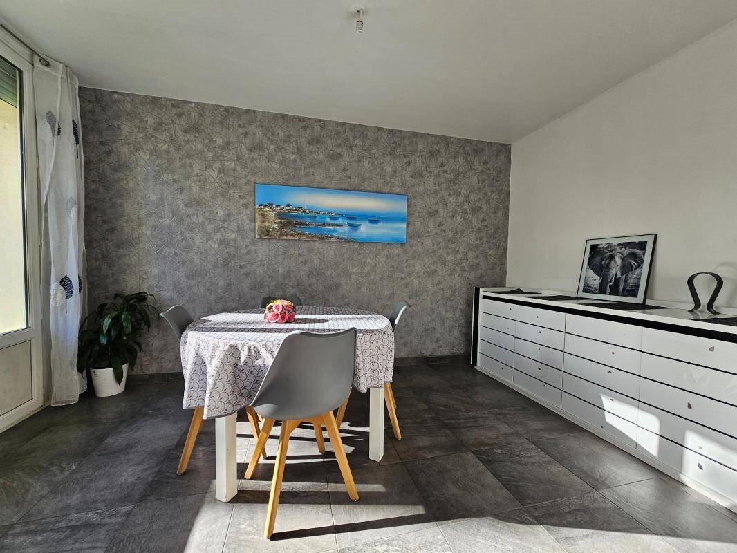 Appartement à vendre, 66m², Saint-Etienne