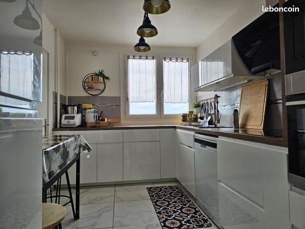 Appartement à vendre, 92m², Saint-Etienne