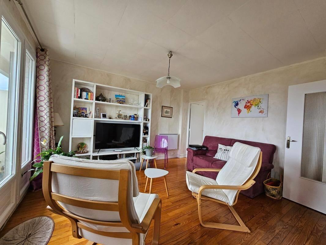 Appartement à vendre, 69m², Saint-Etienne