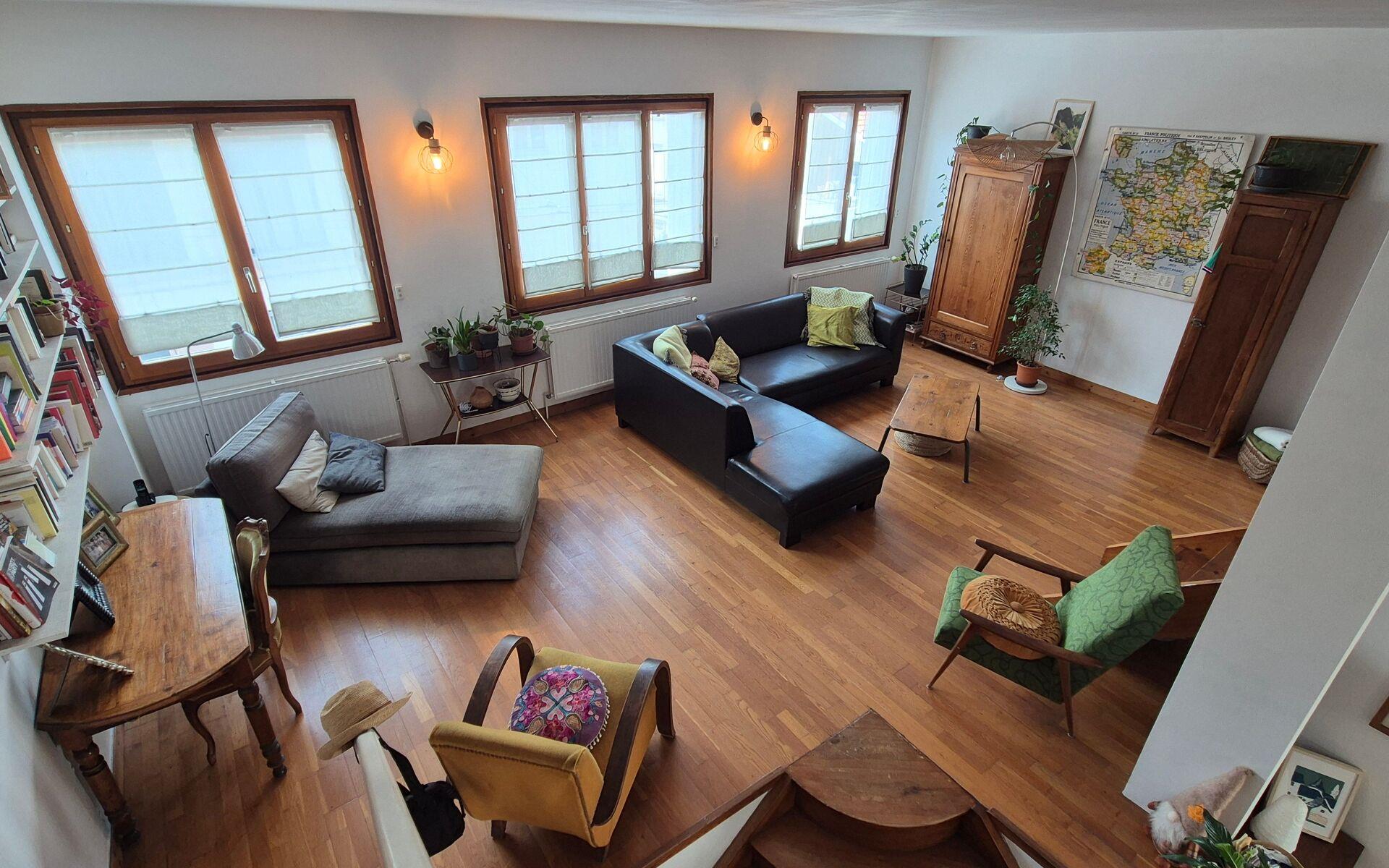 Appartement à vendre, 147m², Saint-Etienne