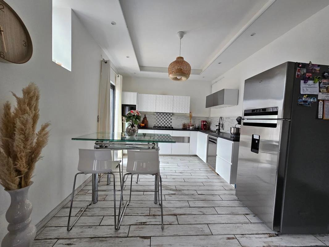 Appartement à vendre, 175m², Saint-Etienne