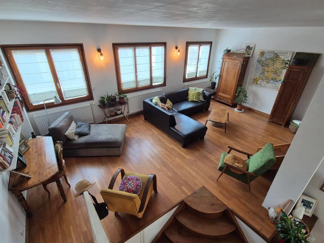 Appartement à vendre, 147m², Saint-Etienne