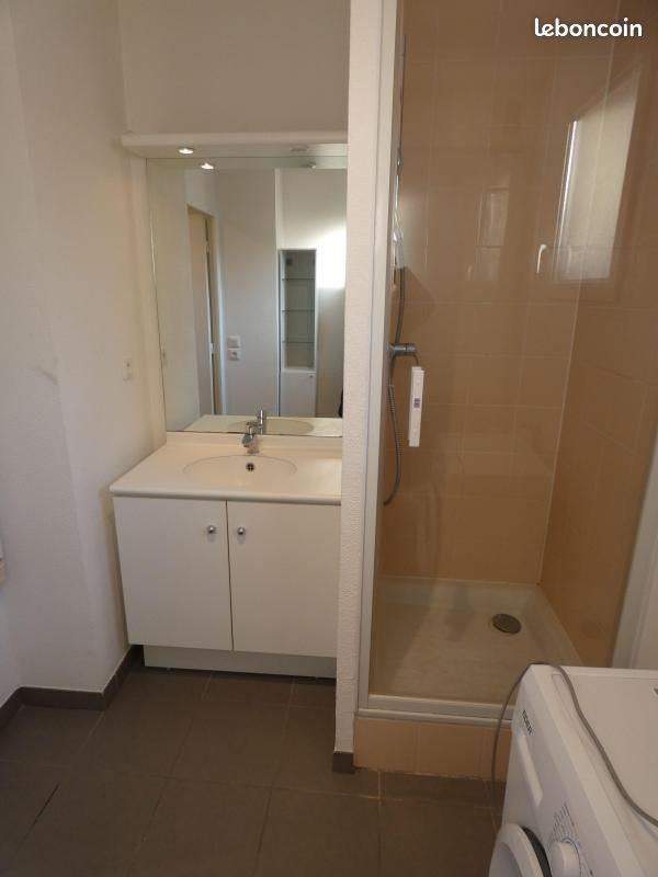 Appartement à louer, 20m², Saint-Genis-Laval