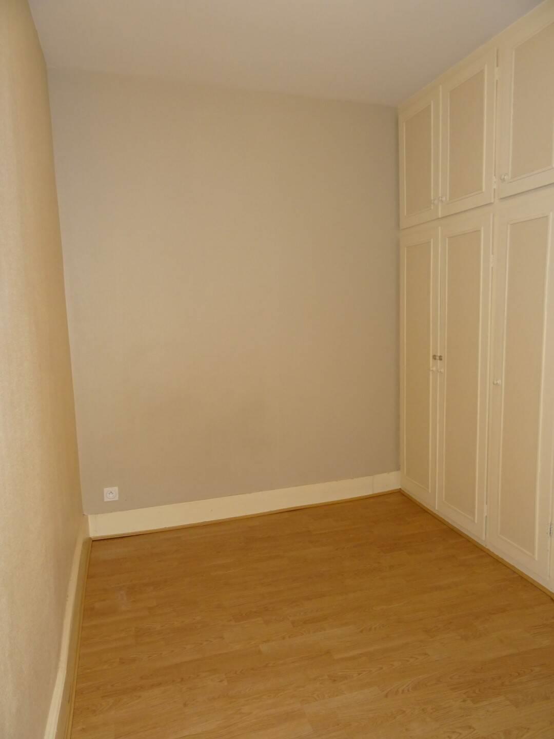 Appartement à louer, 26m², Orléans