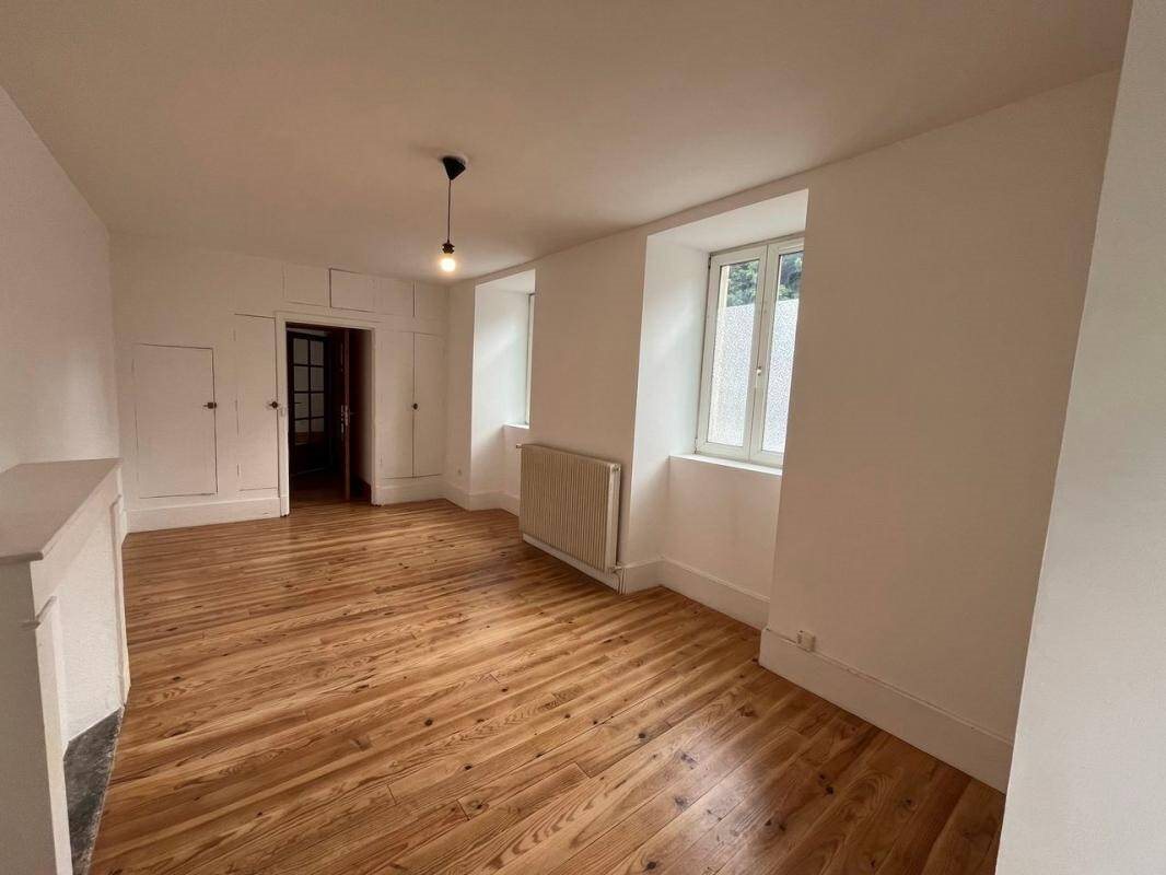 Maison à louer, 113m², Mende