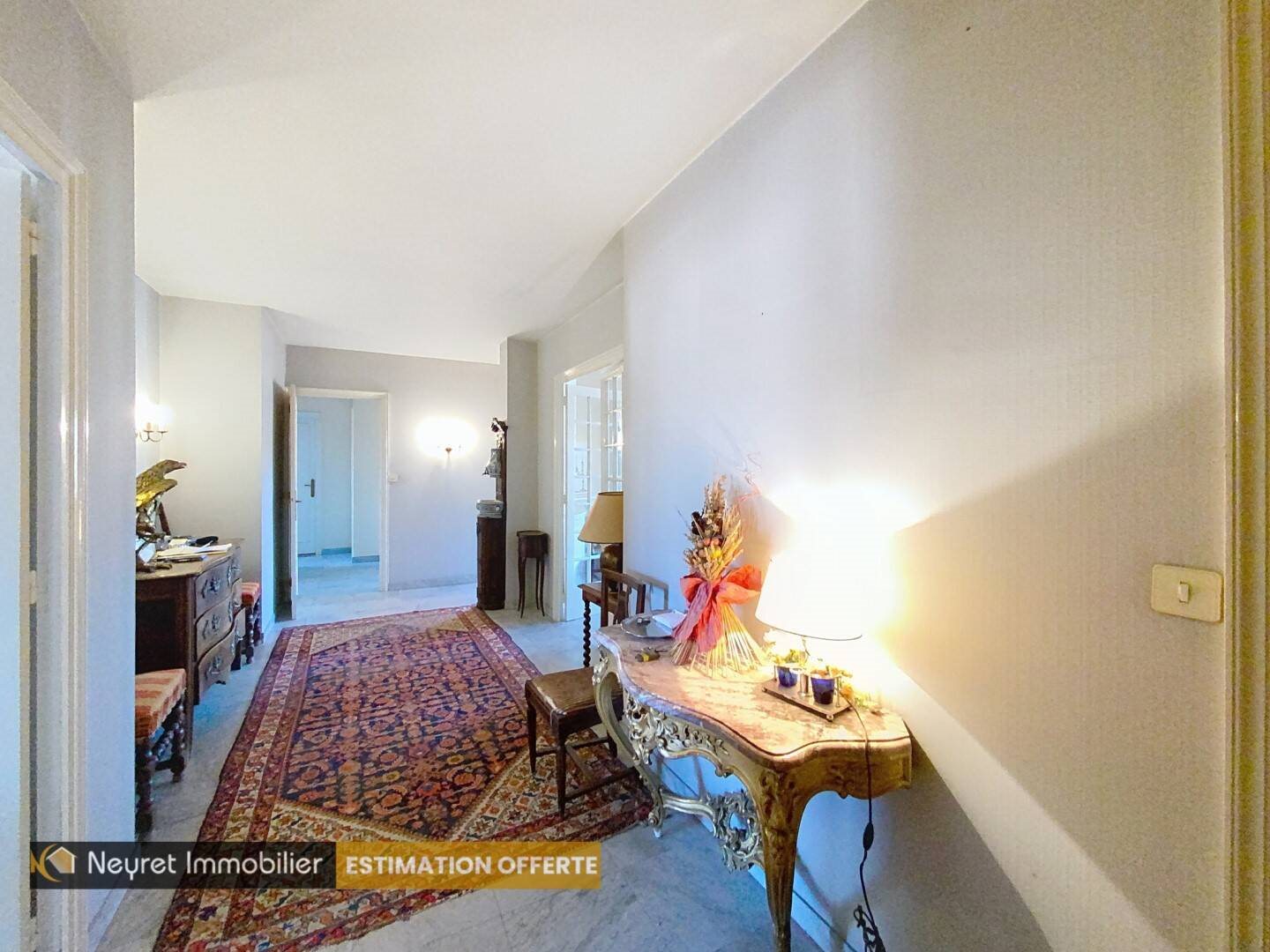 Appartement à vendre, 151m², Saint-Etienne