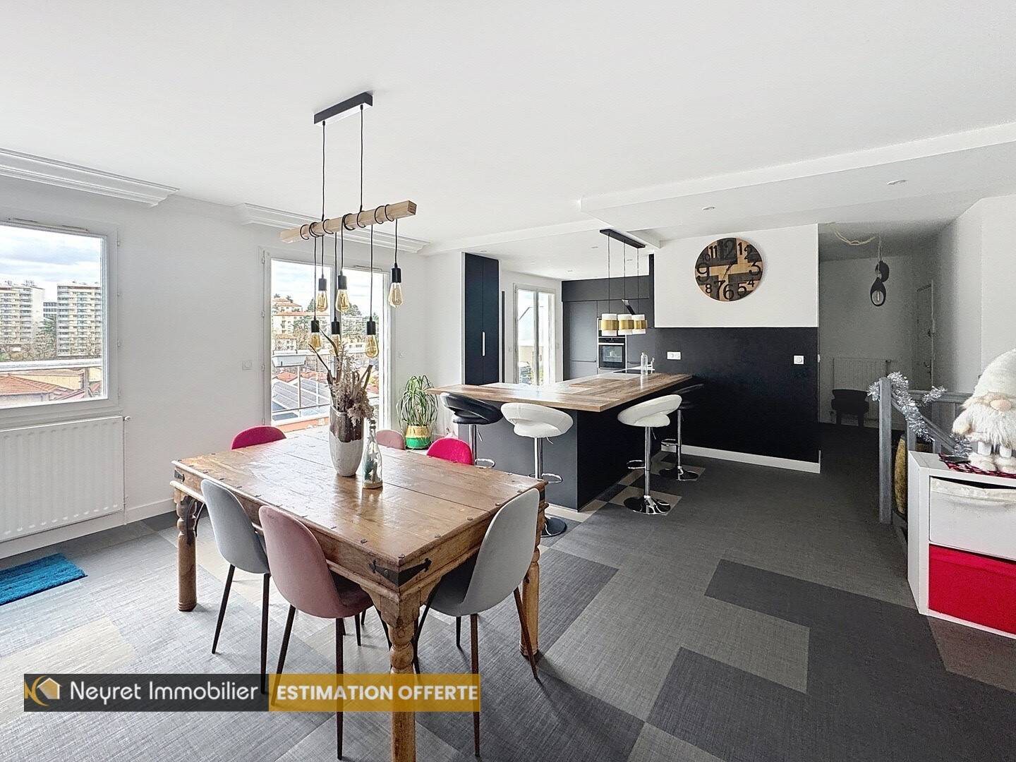 Appartement à vendre, 135m², Saint-Etienne