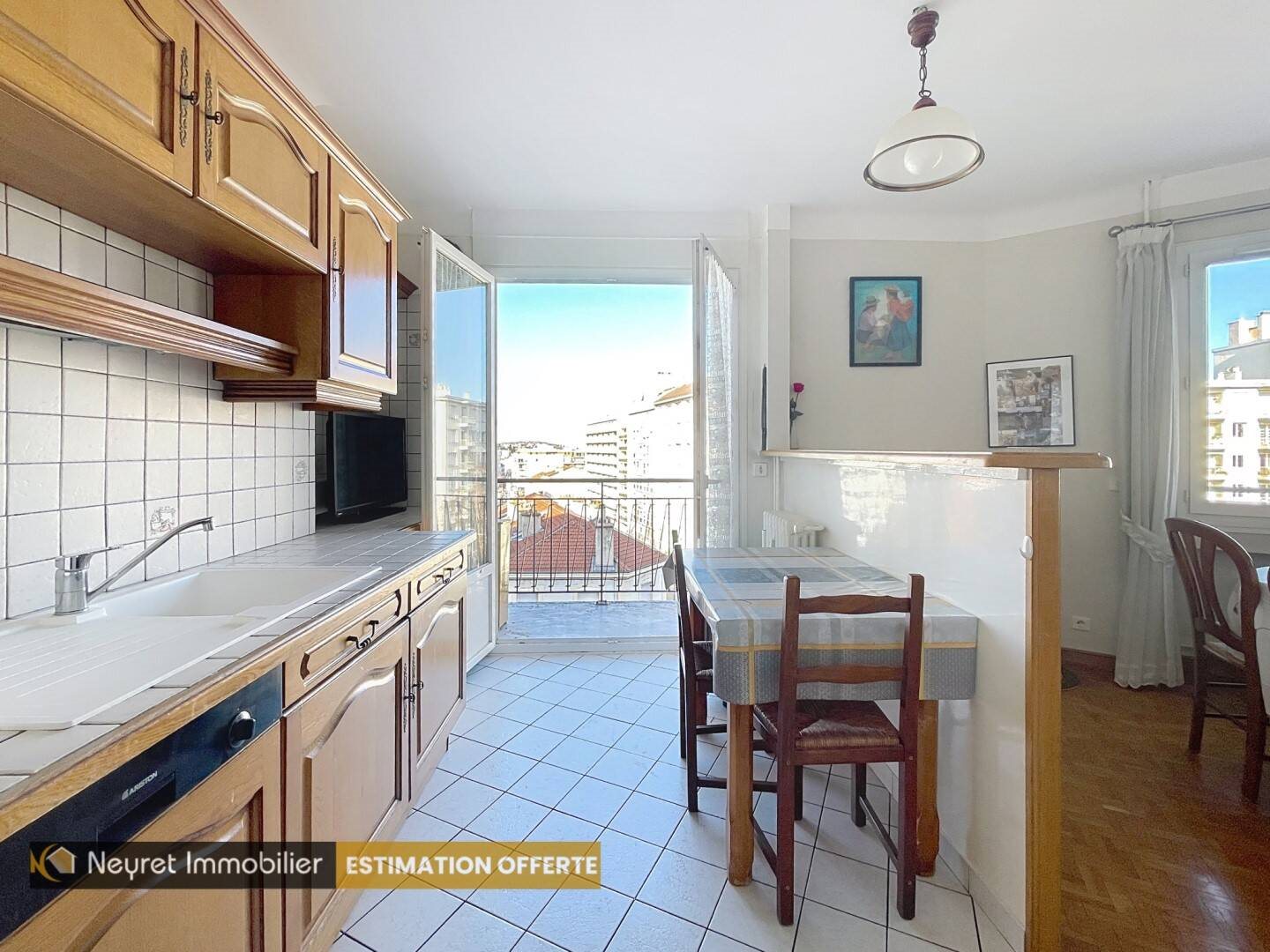 Appartement à vendre, 63m², Saint-Etienne