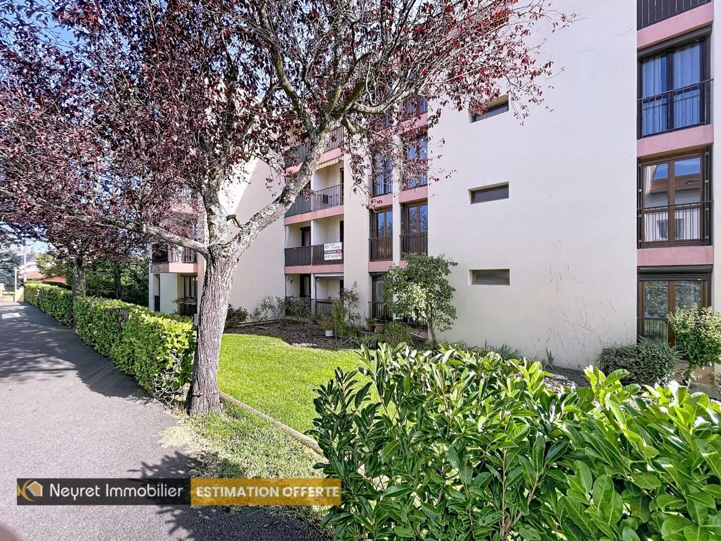 Appartement à vendre, 91m², Saint-Genest-Lerpt