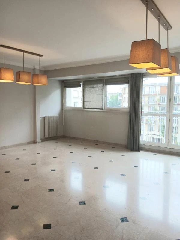 Appartement à louer, 110m², Paris 19ème