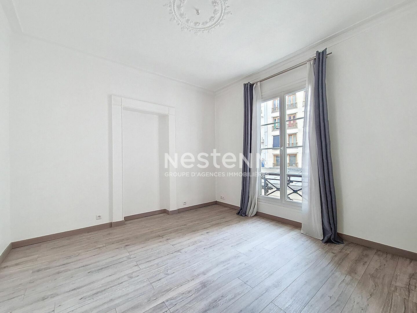 Appartement à louer, 58m², Paris 8ème