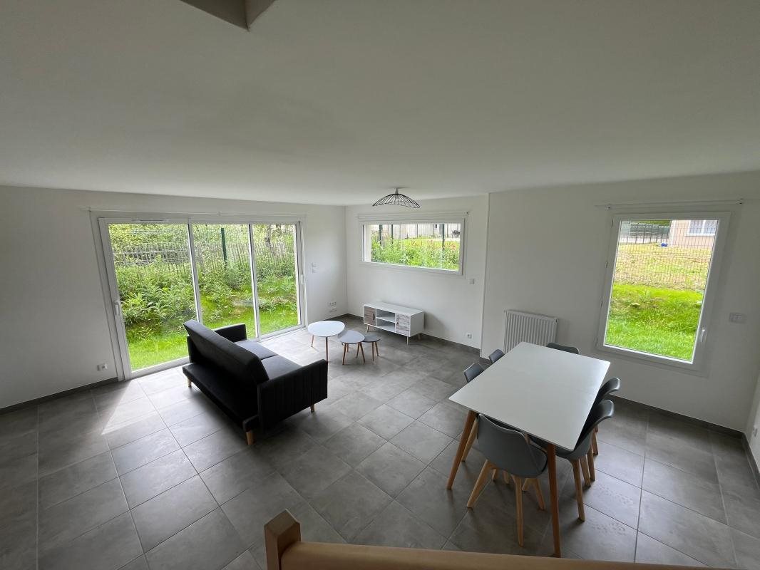 Maison à louer, 102m², Heudebouville