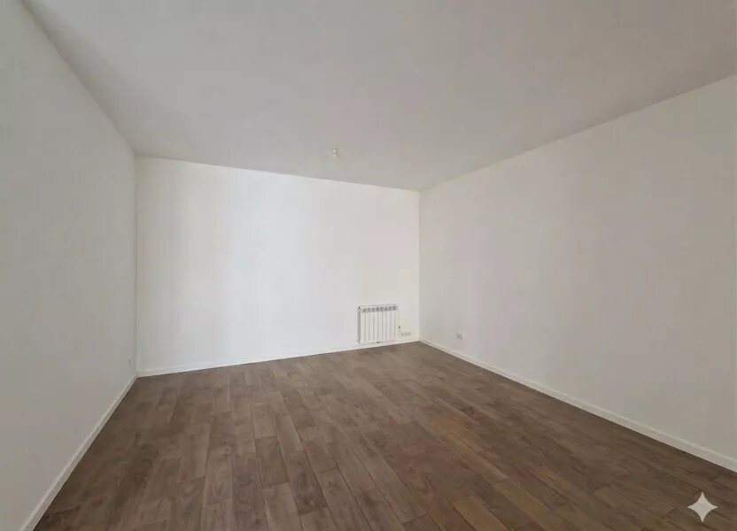 Appartement à louer, 73m², Santeny