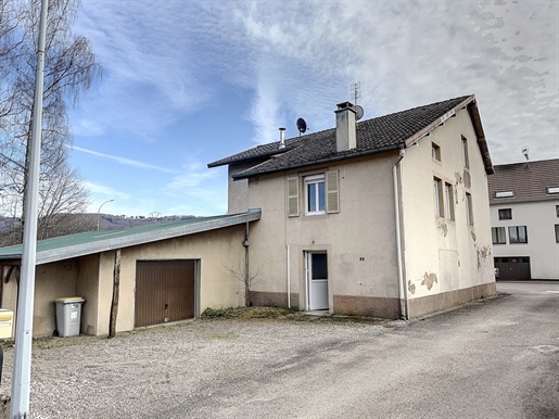 Verkauf Mehrfamilienhaus, 2 Wohnungen, Melisey, 133.700 Euro
