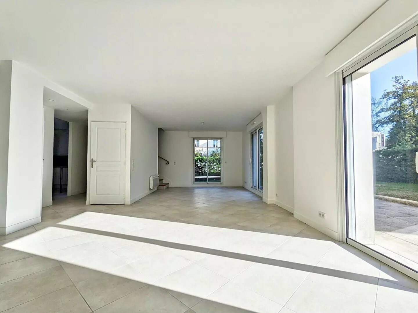 Maison à louer, 285m², La Celle-Saint-Cloud
