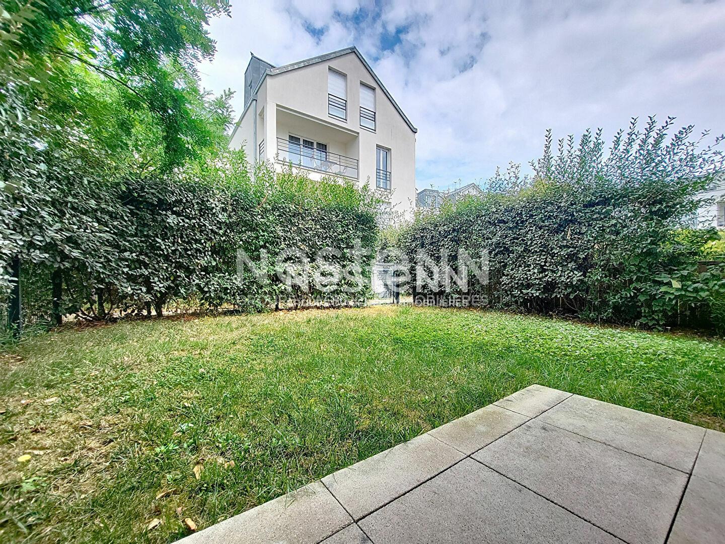 Maison à louer, 42m², Montigny-le-Bretonneux