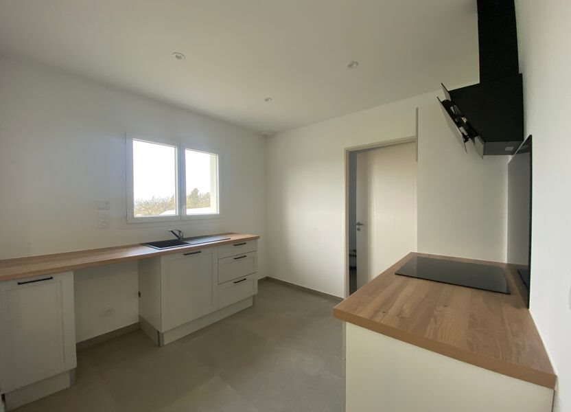 Maison à louer, 104m², Teulat