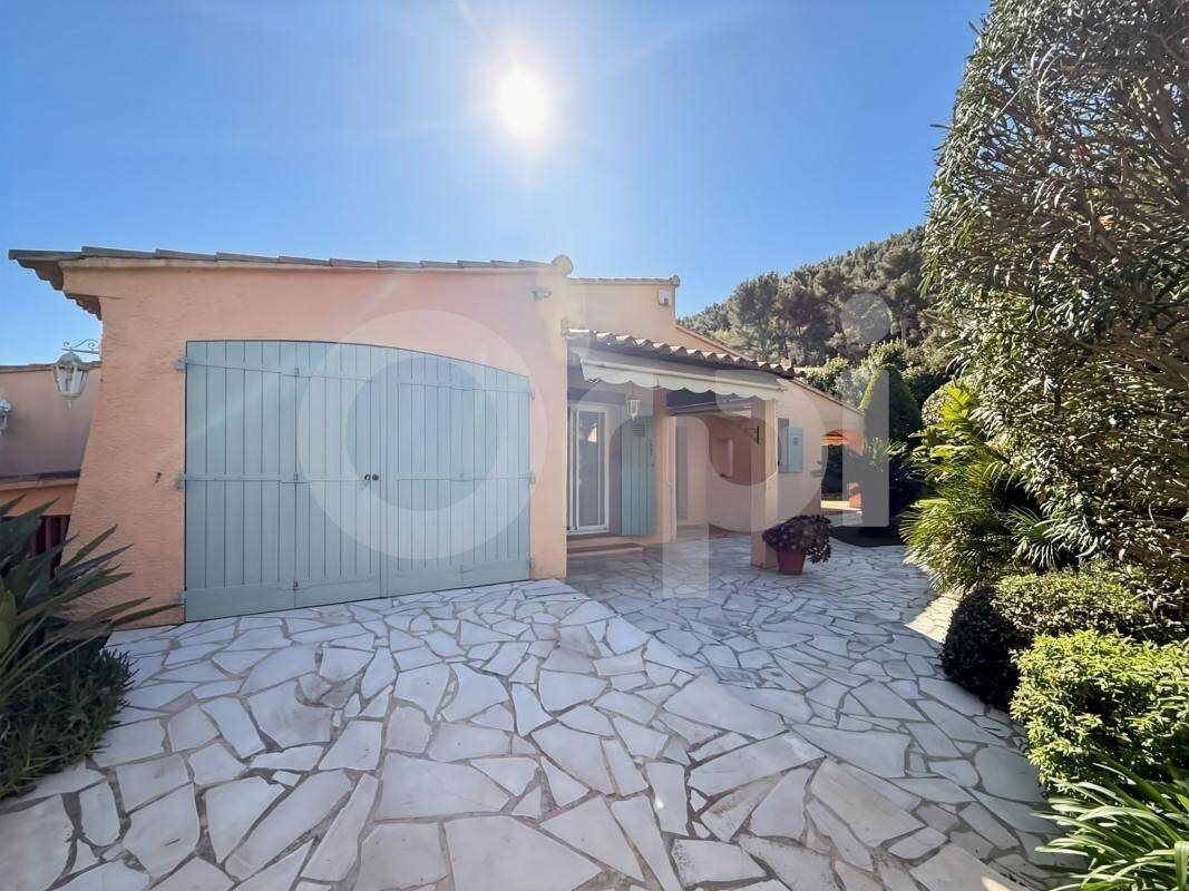 Maison à louer, 142m², La Crau