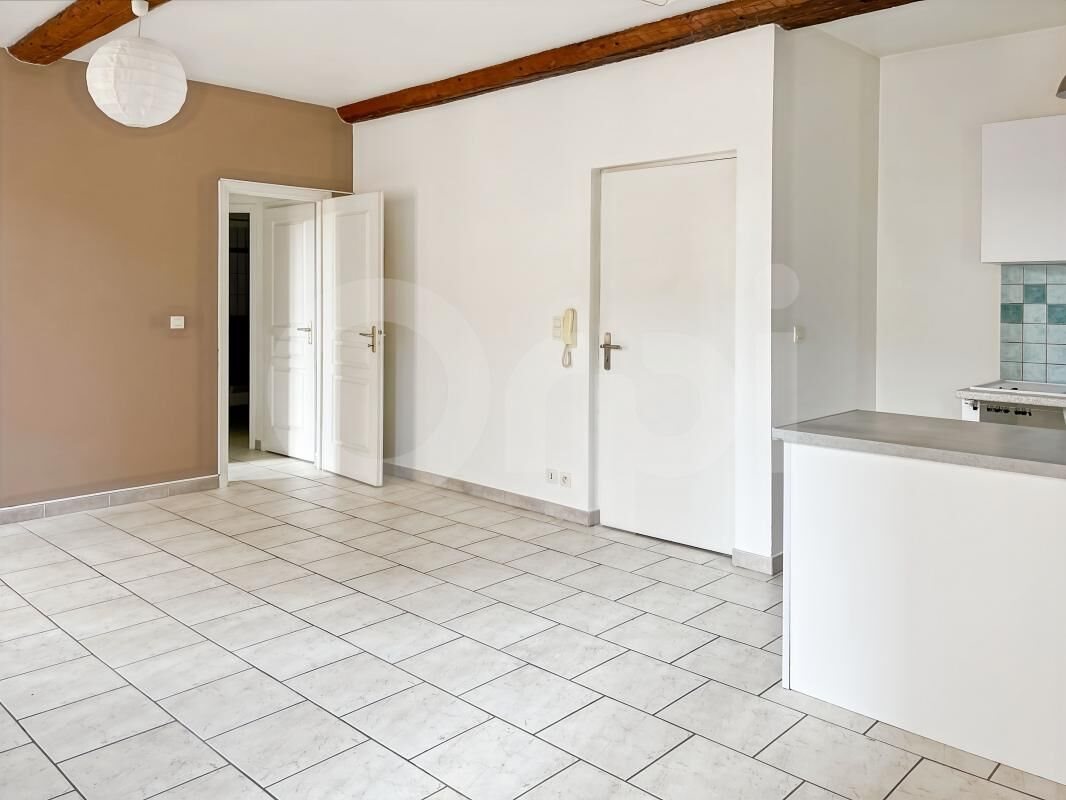 Appartement à louer, 42m², La Crau