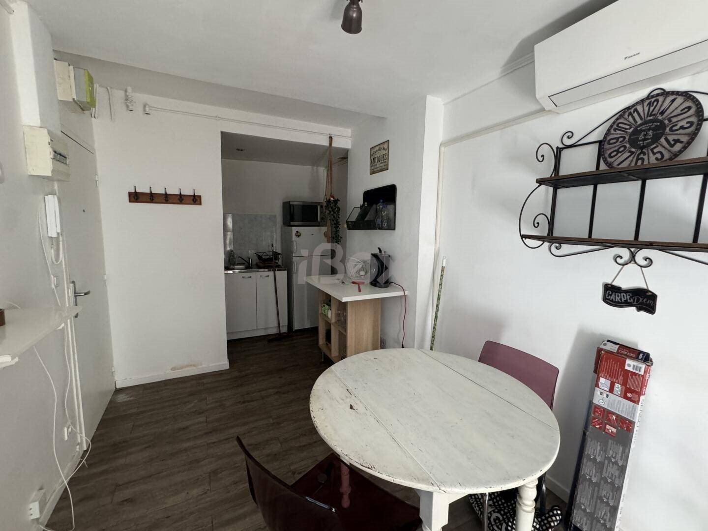 Appartement à louer, 24m², Toulon
