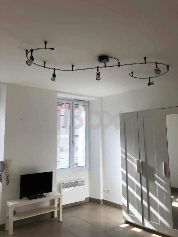 Appartement à louer, 26m², Toulon