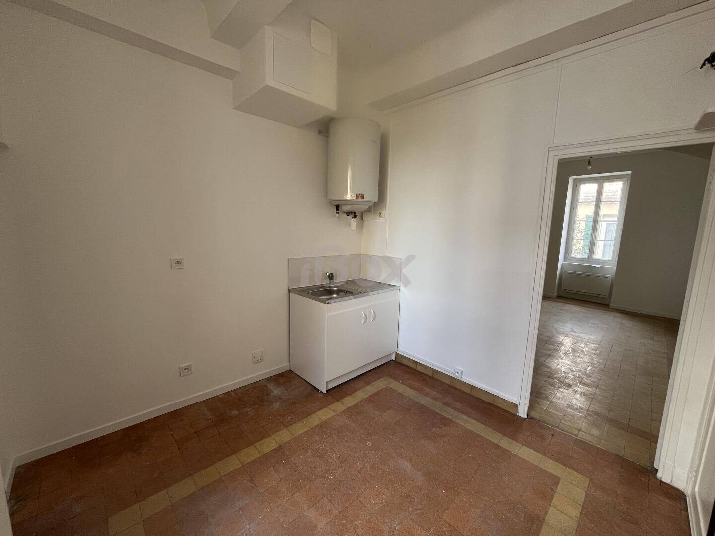 Appartement à louer, 27m², Toulon