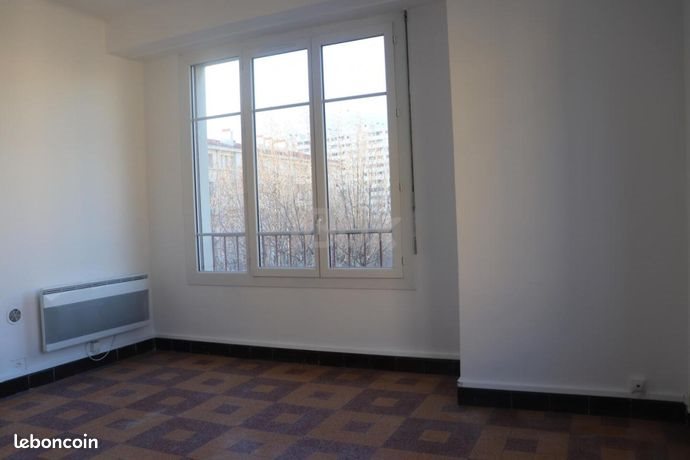 Appartement à louer, 54m², Toulon