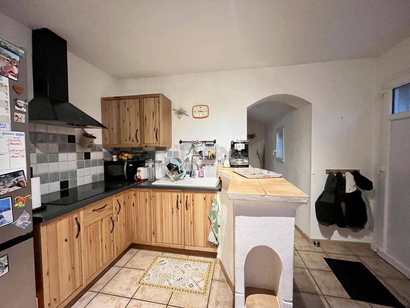 Maison à louer, 68m², Cuers