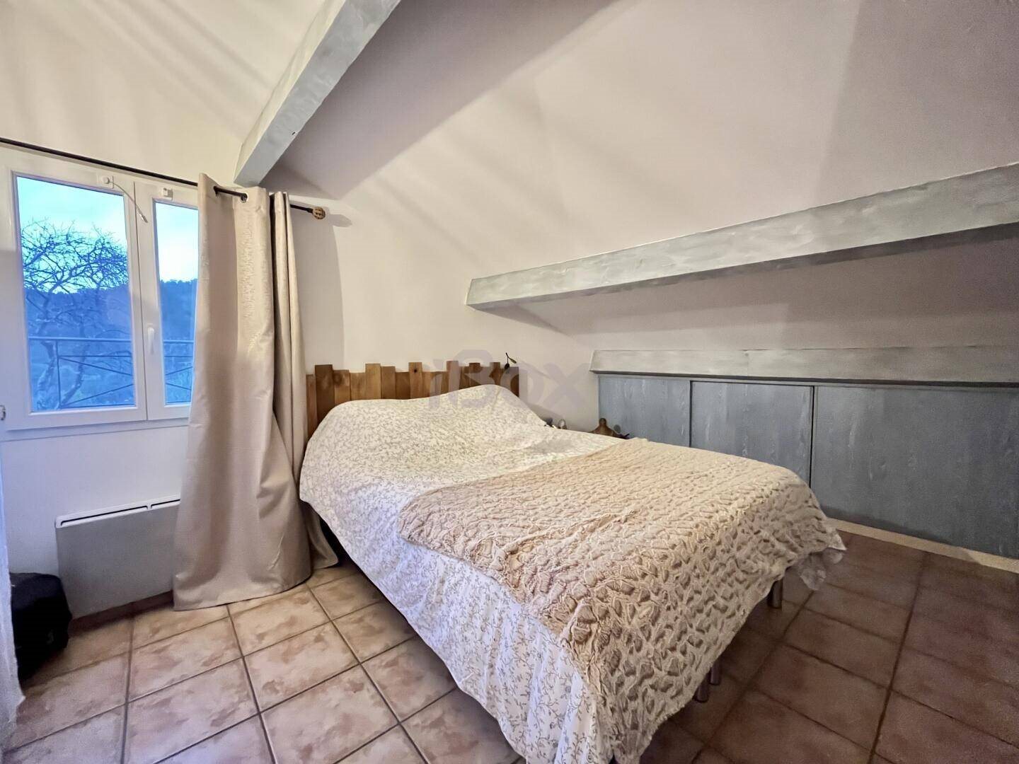 Maison à louer, 68m², Cuers