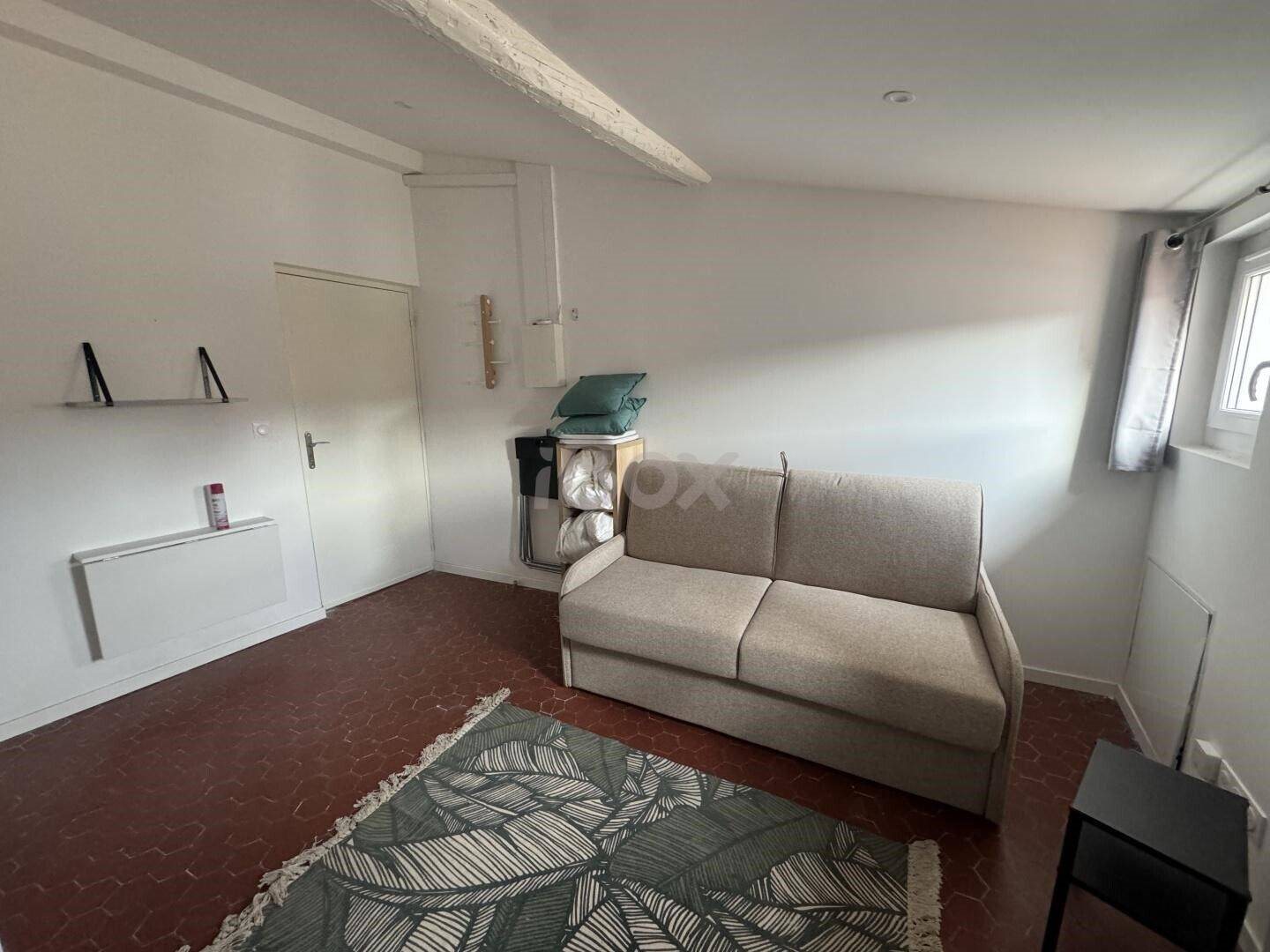 Appartement à louer, 17m², Toulon