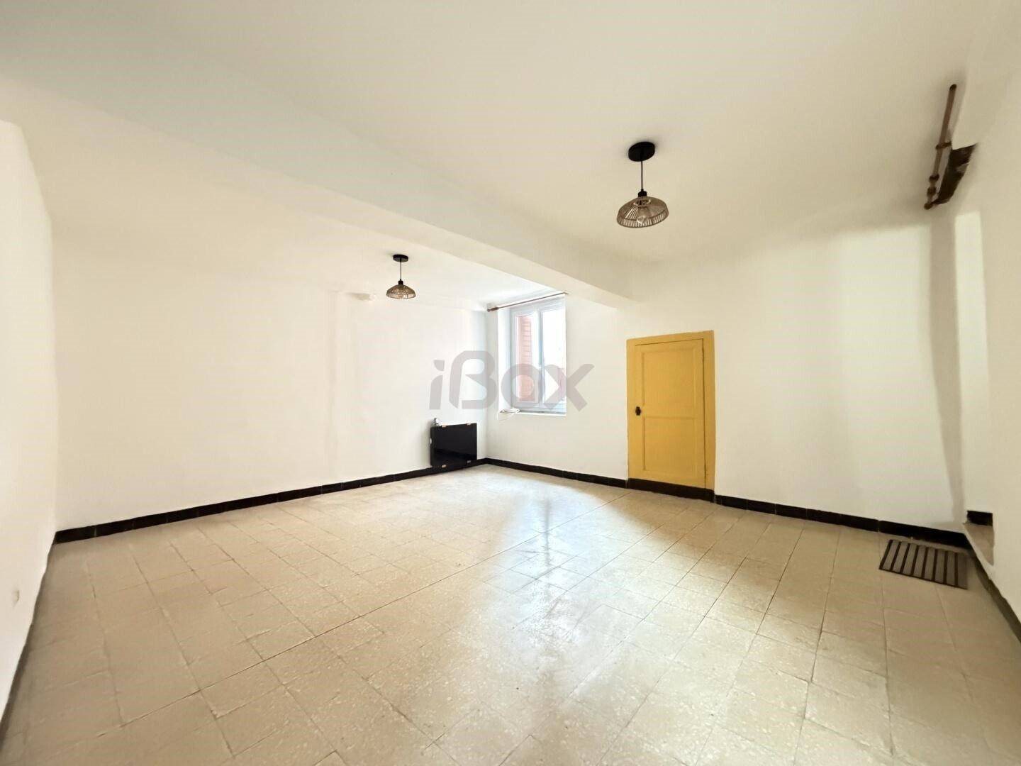 Appartement à louer, 44m², Cuers