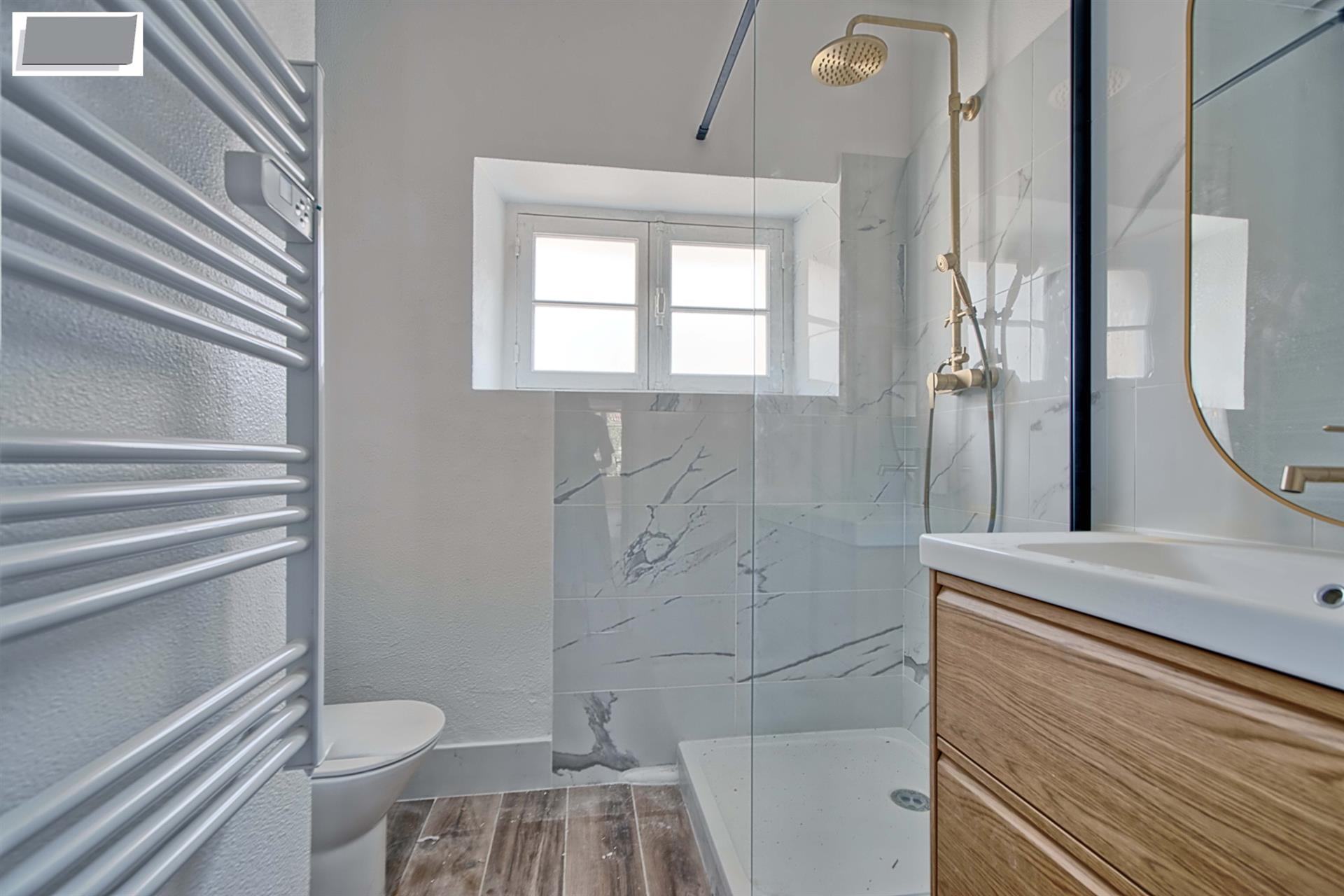 Appartement à vendre, 70m², Toulon