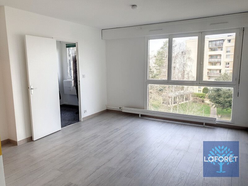 Appartement à louer, 29m², Les Ulis