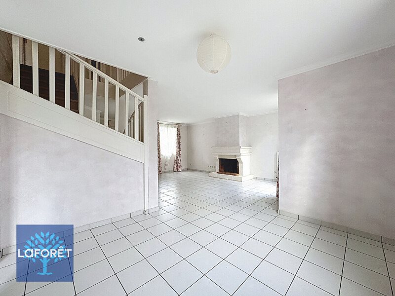 Maison à louer, 117m², Mennecy