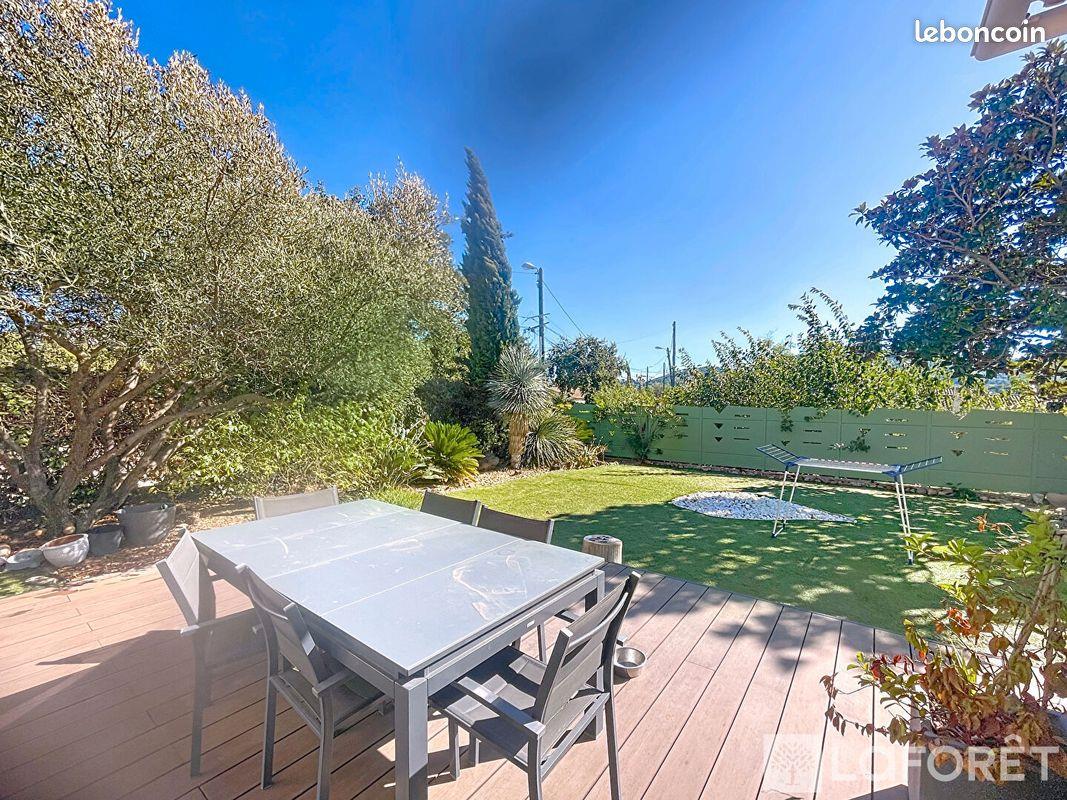 Maison à louer, 105m², Hyères