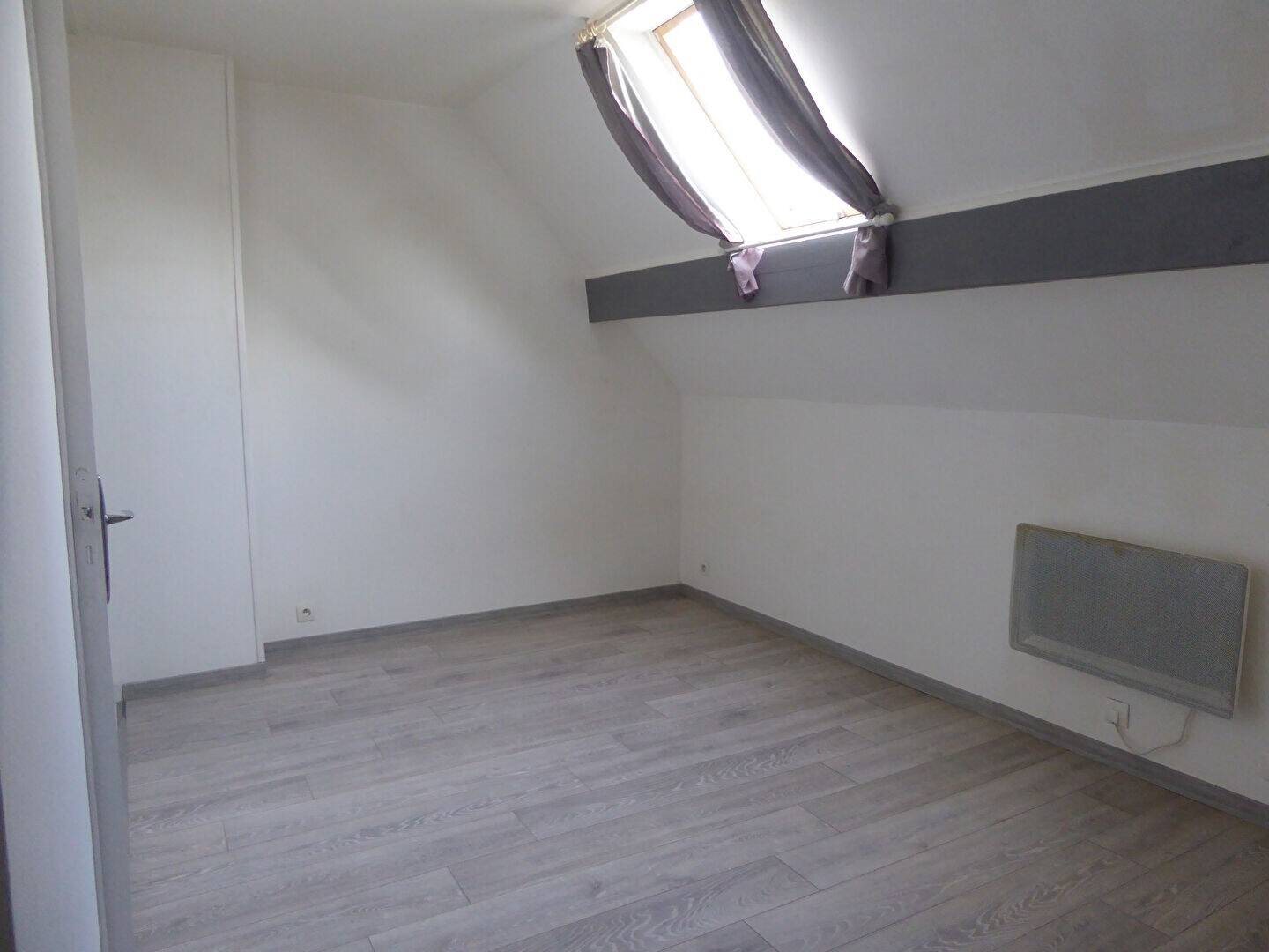 Appartement à louer, 15m², Mennecy
