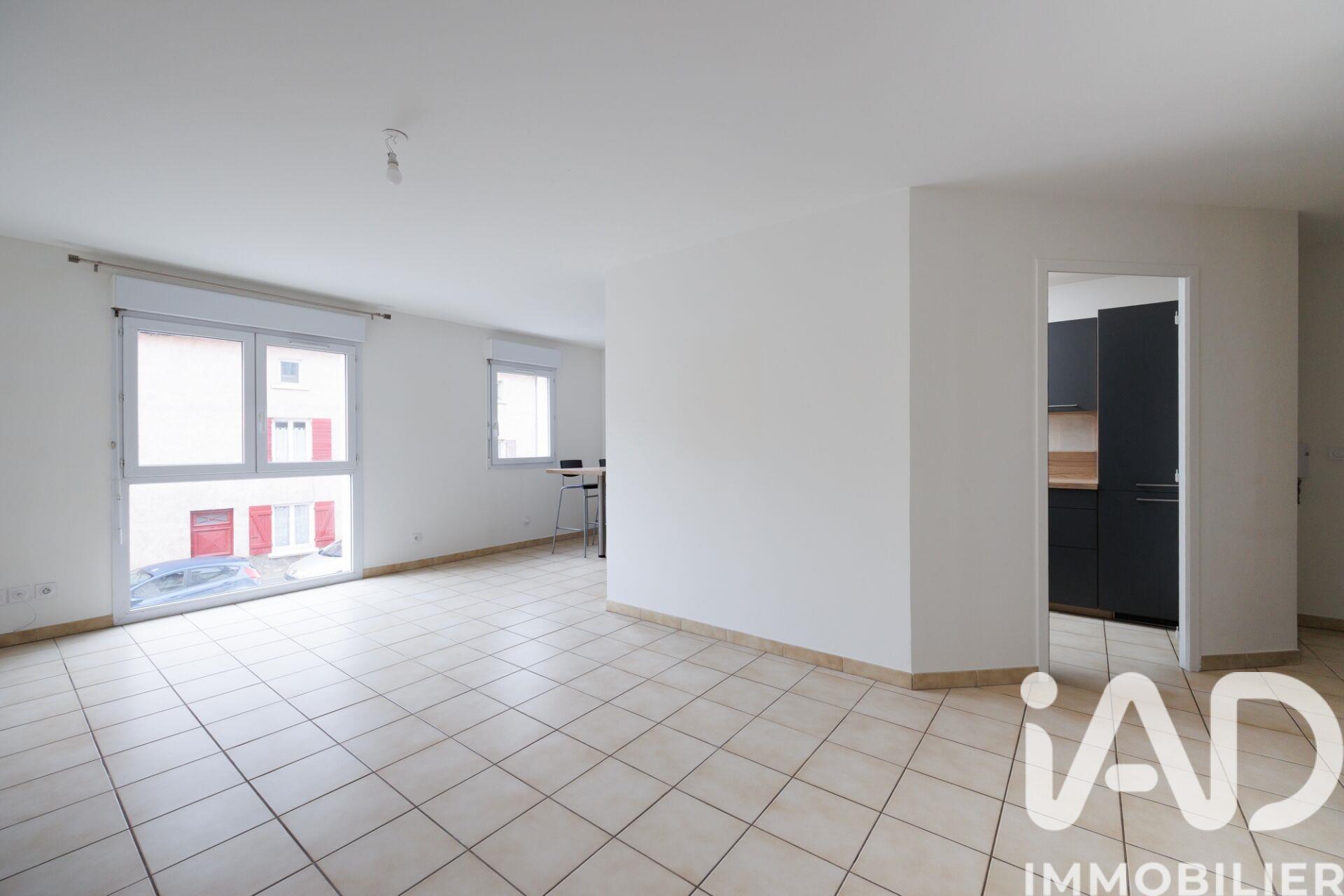 Appartement à vendre, 70m², Saint-Genis-les-Ollières