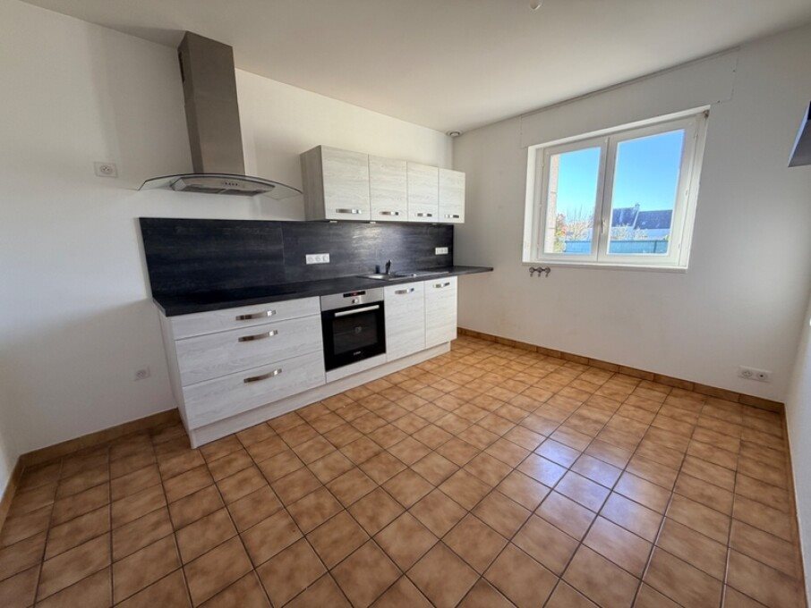 Maison à louer, 109m², Plouay